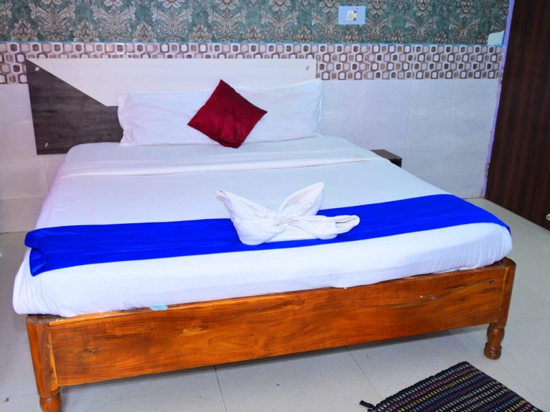 Deluxe Double Bed Room Non AC