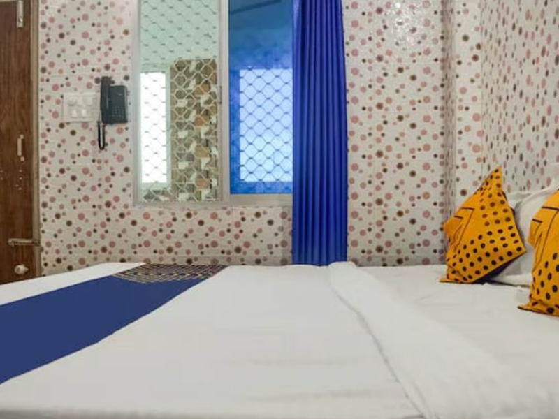 Deluxe Double Bed Room AC With Mattress