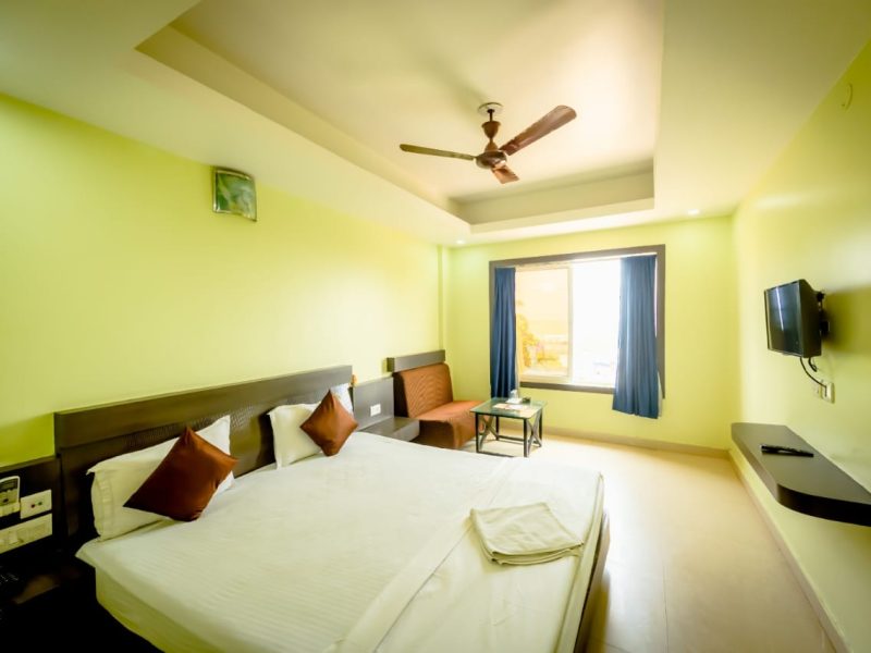 BAYVIEW SUPER DELUXE