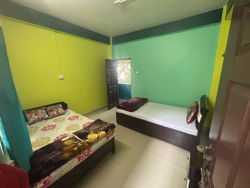 SINGLE BED ROOM